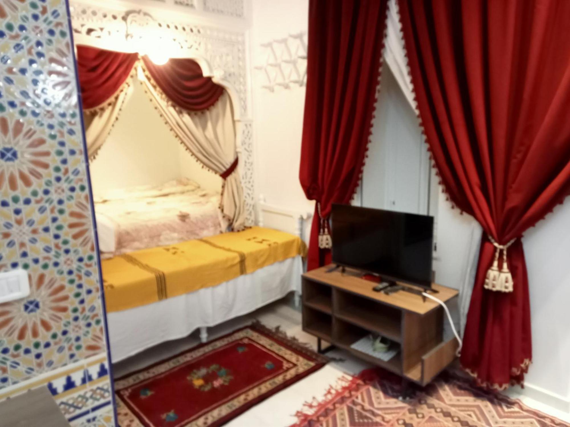 Chez Mme Jaouida Bed and Breakfast Kairouan Esterno foto